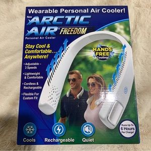 Personal Air Cooler 3 Speed LightWeight Cordless Arctic Air Freedom New In Box.
